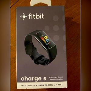 Fitbit Charge 5